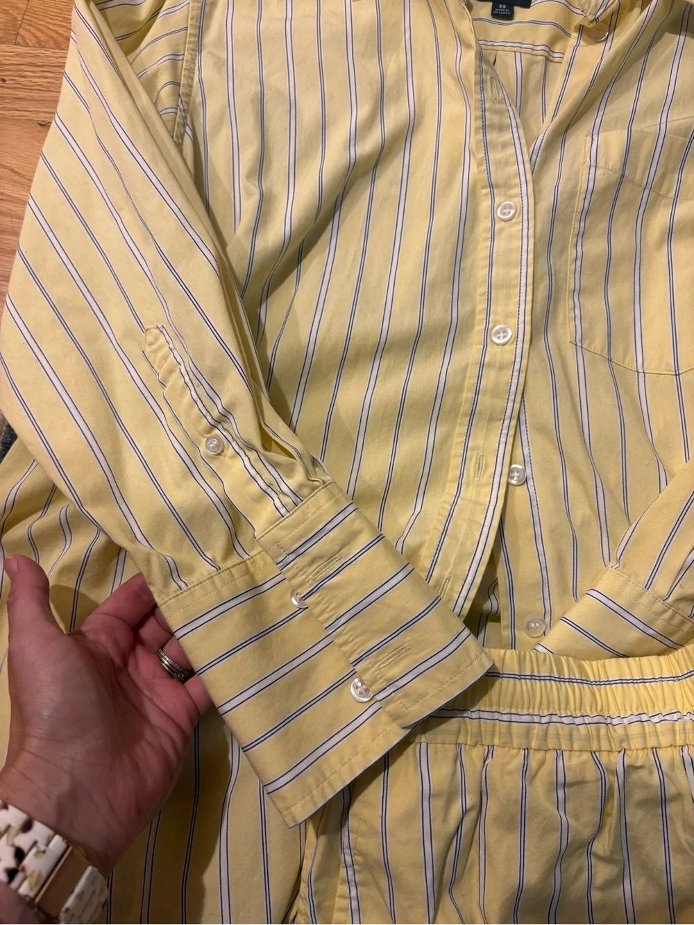 GAP Yellow Striped big shirt and poplin shorts set